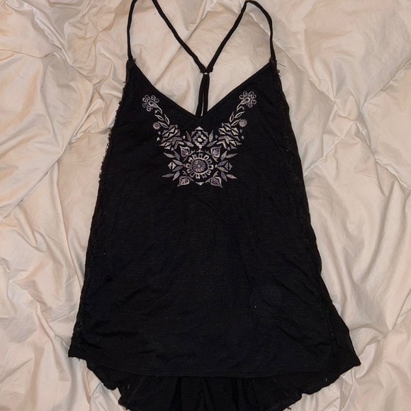Hollister Top - Picture 1 of 4